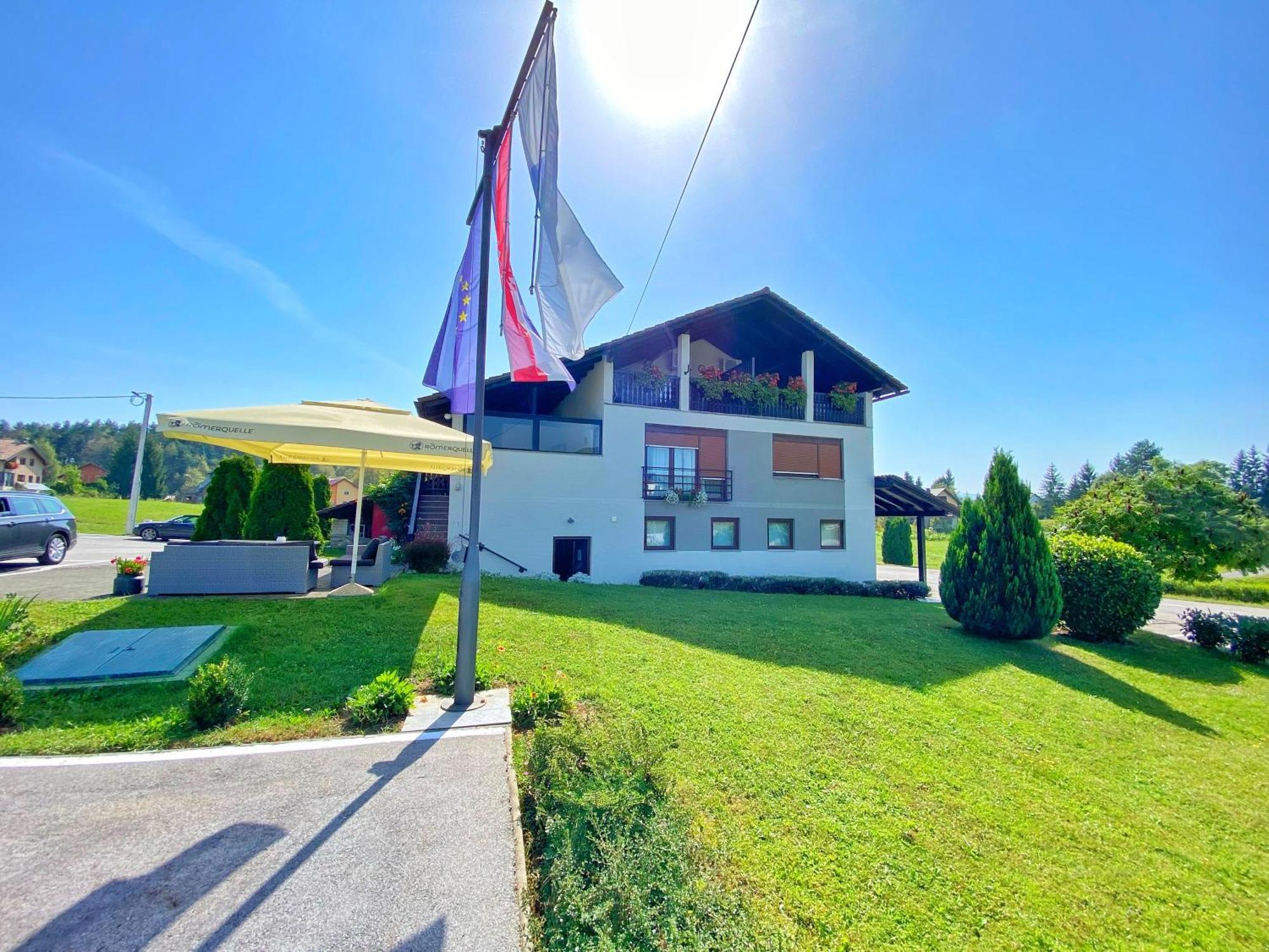 16 Lakes Guesthouse Грабовац Екстериор снимка