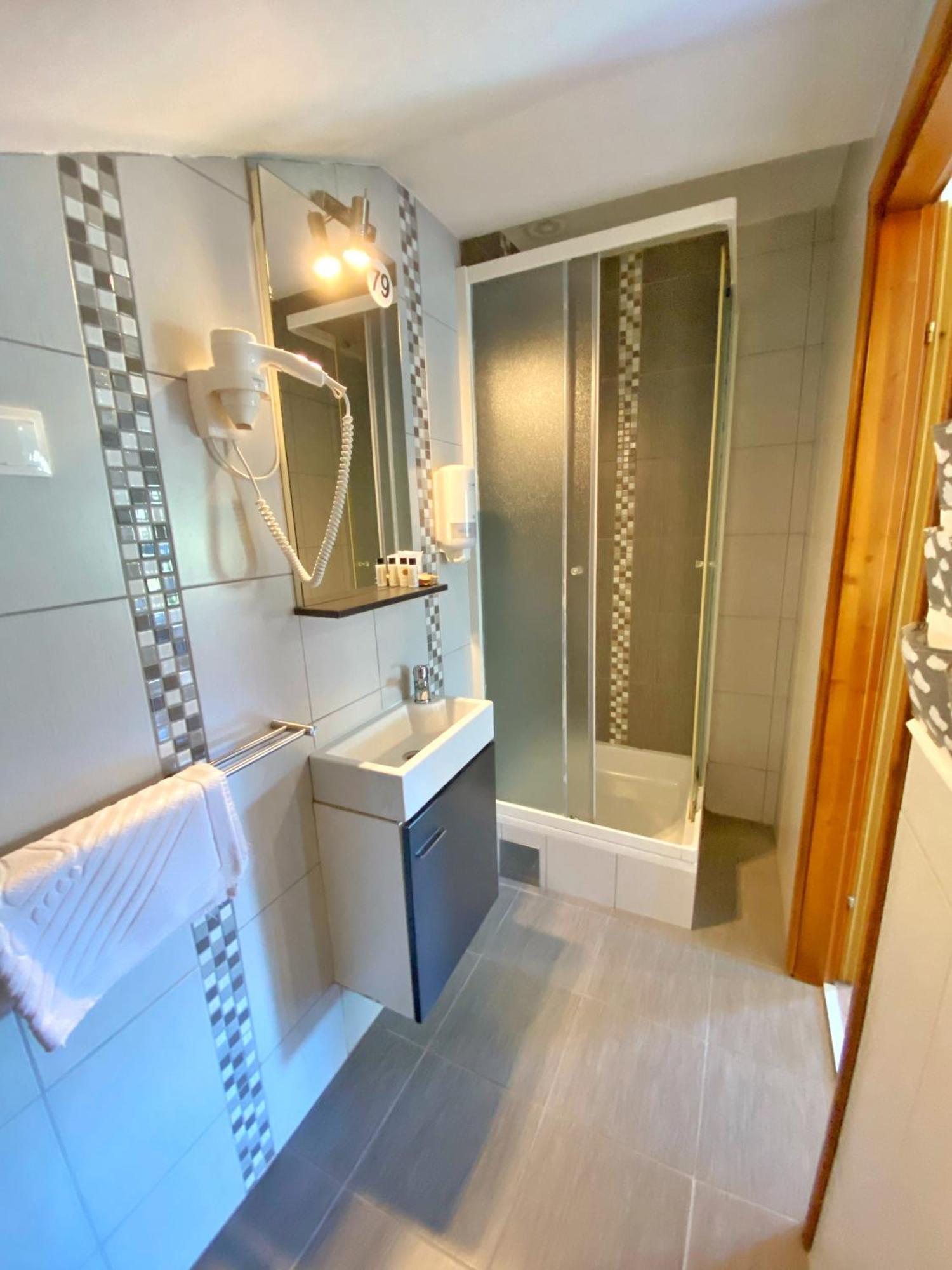 16 Lakes Guesthouse Грабовац Екстериор снимка