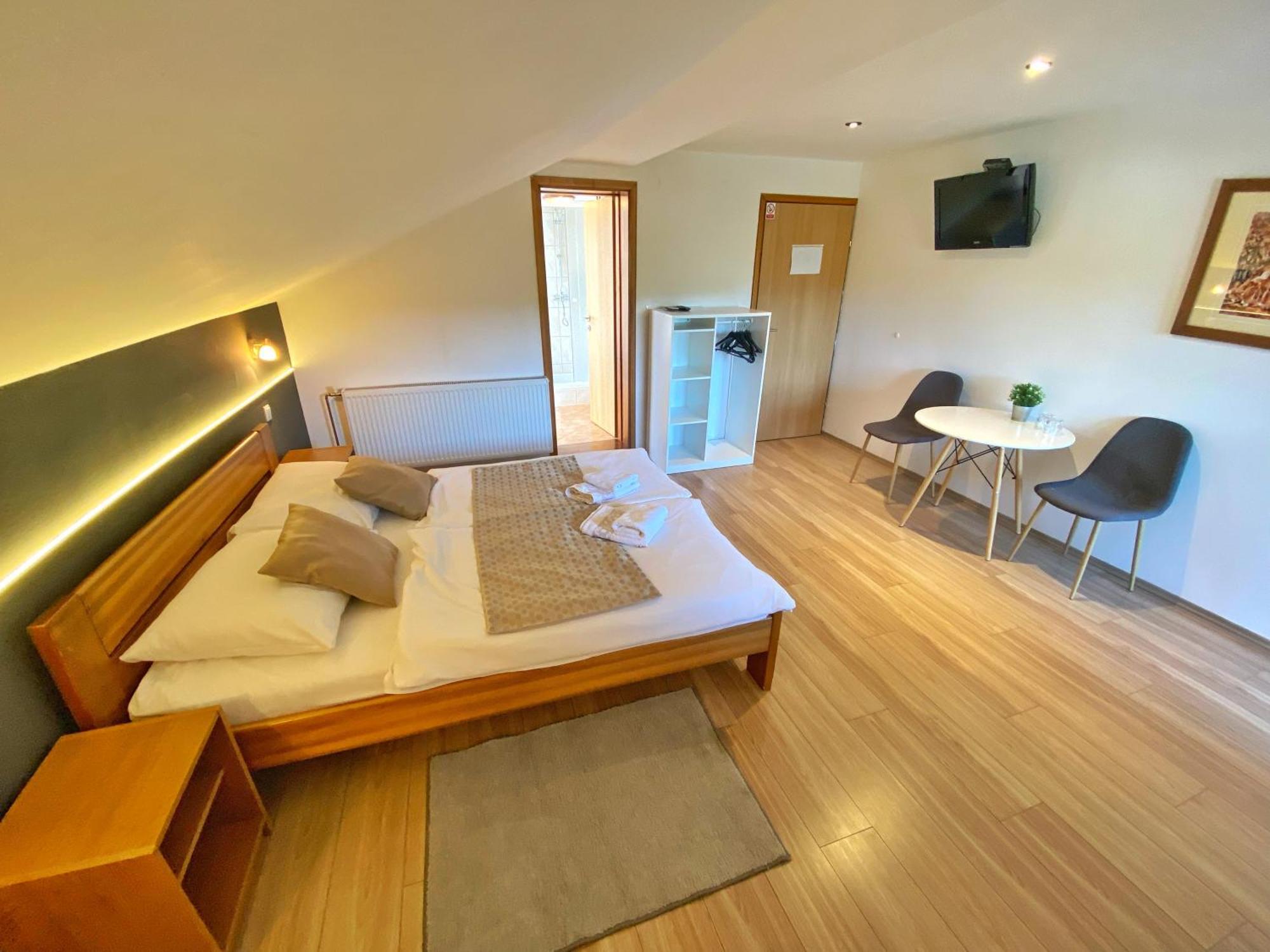 16 Lakes Guesthouse Грабовац Екстериор снимка